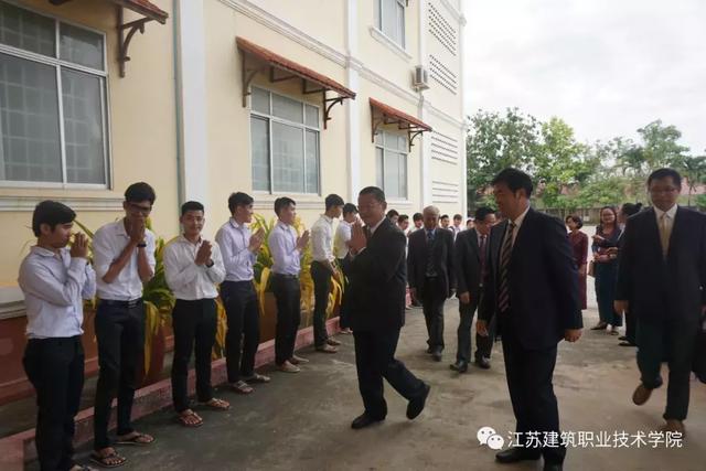 老挝、柬埔寨媒体连连点赞苏建院，所为何事？